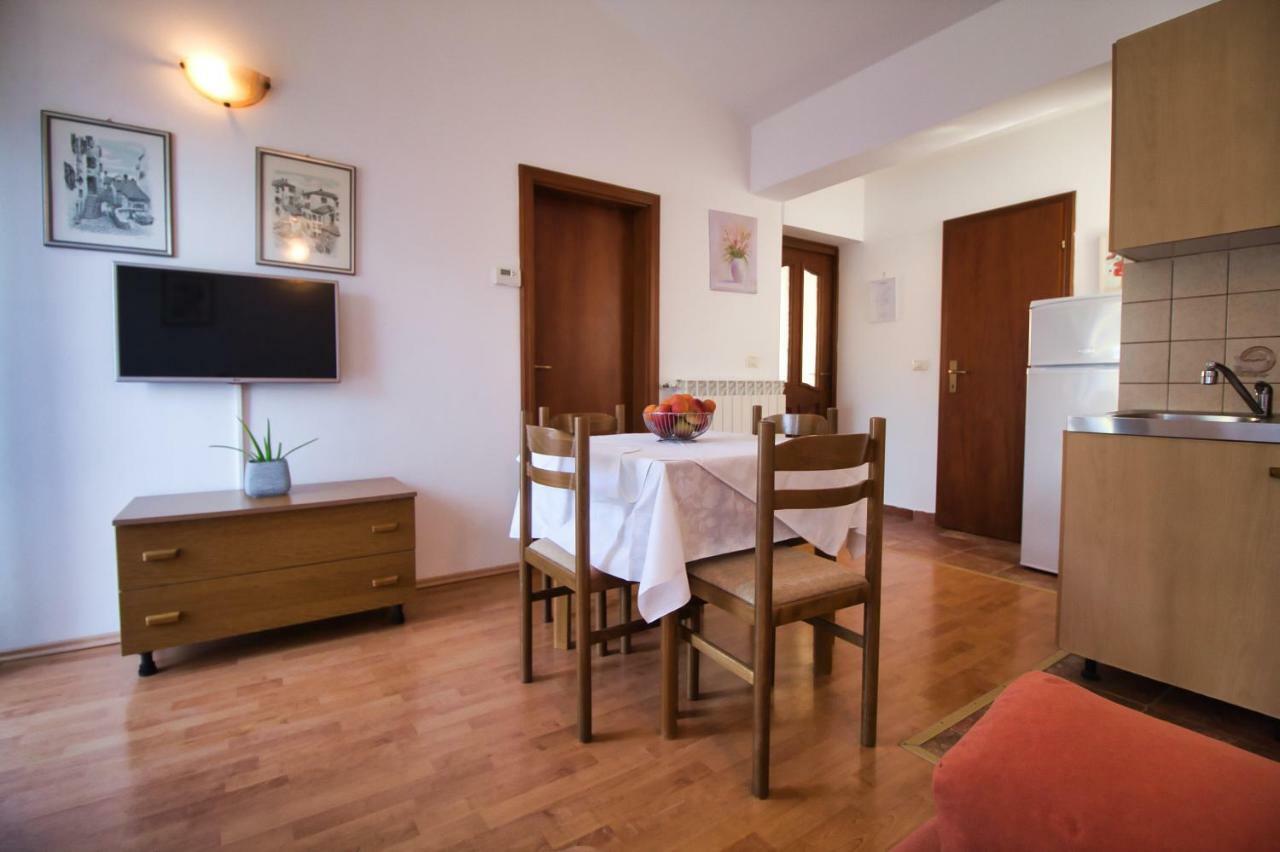 Apartments Si Rovinj Exterior foto